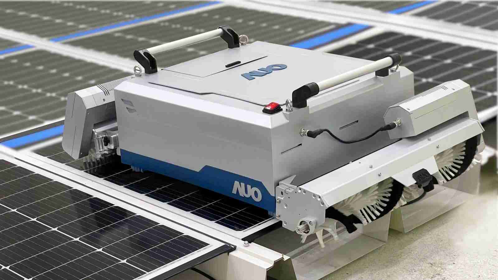 彩运网致力EPC场域技术升级，，导入清洁机器人搭配传感器与AI数据分析，，，大幅减少维运成本